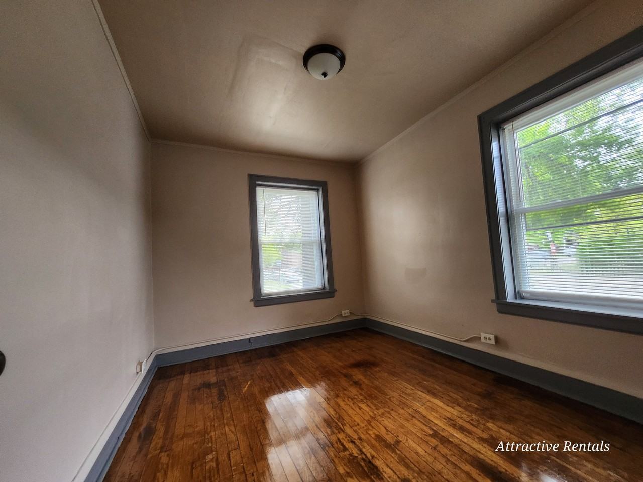 1056 S Mason Ave #1 - Photo 3 of 10