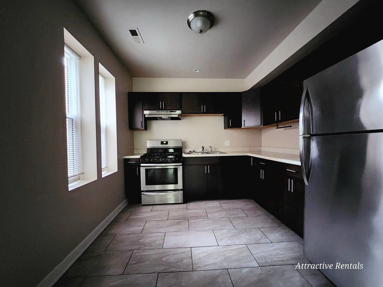 9825 S Loomis St #2 - Photo 3 of 10
