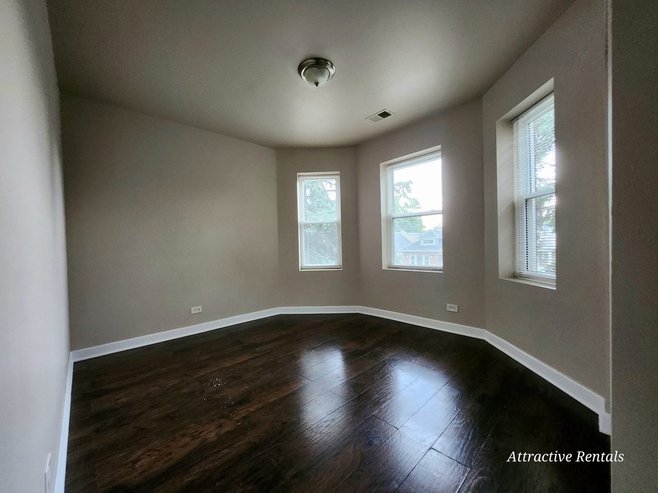 9825 S Loomis St #2 - Photo 5 of 10