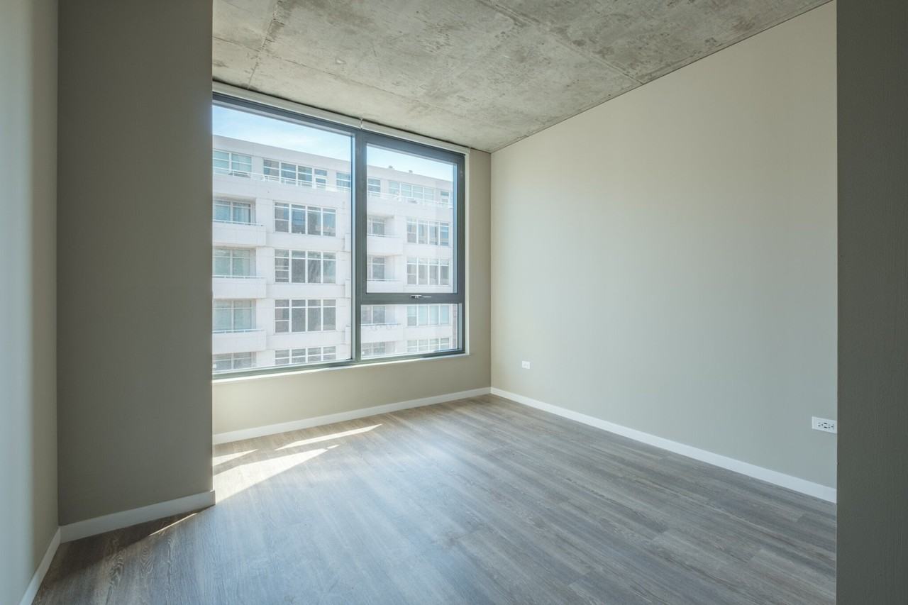 39 N Sangamon St - Photo 7 of 20