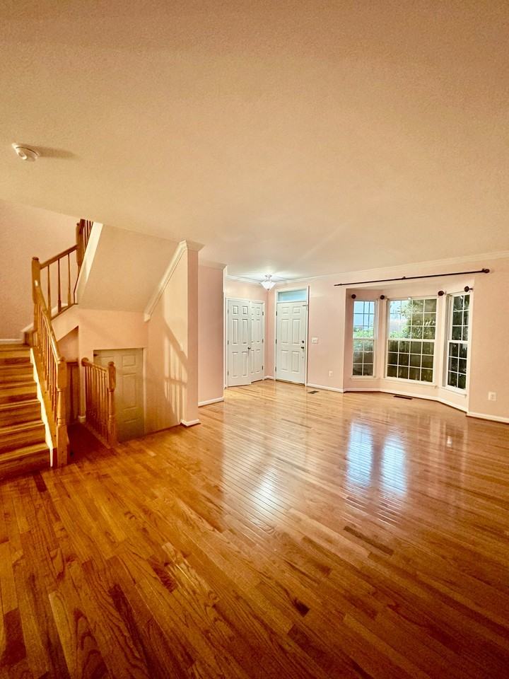 9472 Black Hawk Court Manassas Park, Va ##Va - Photo 3 of 19
