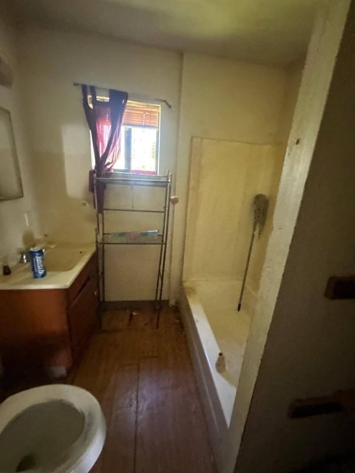 59 Jarvis Pl - Photo 3 of 17
