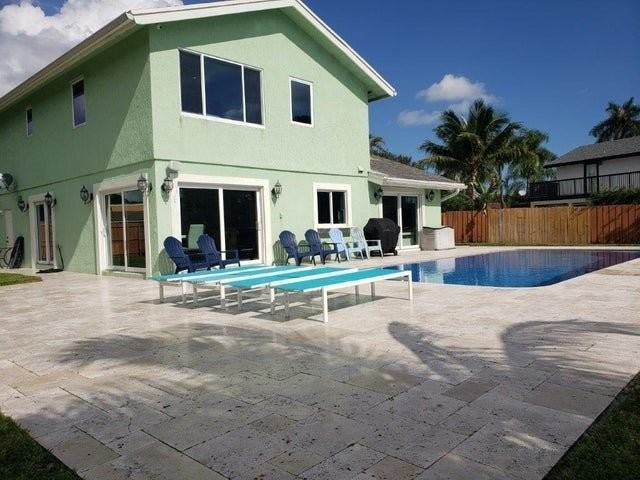 801 Nw 49th Way - Photo 2 of 8