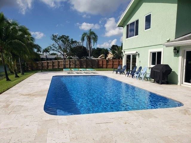 801 Nw 49th Way - Photo 3 of 8