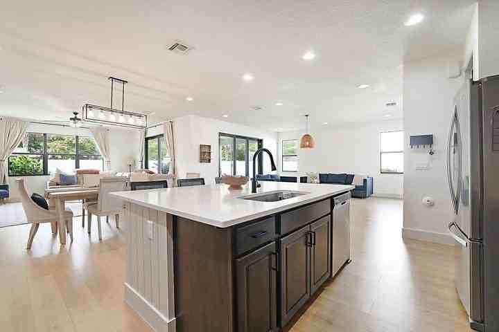 6151 Yerba Buena Ct - Photo 4 of 8
