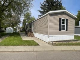 featured image of 98 E Manor St