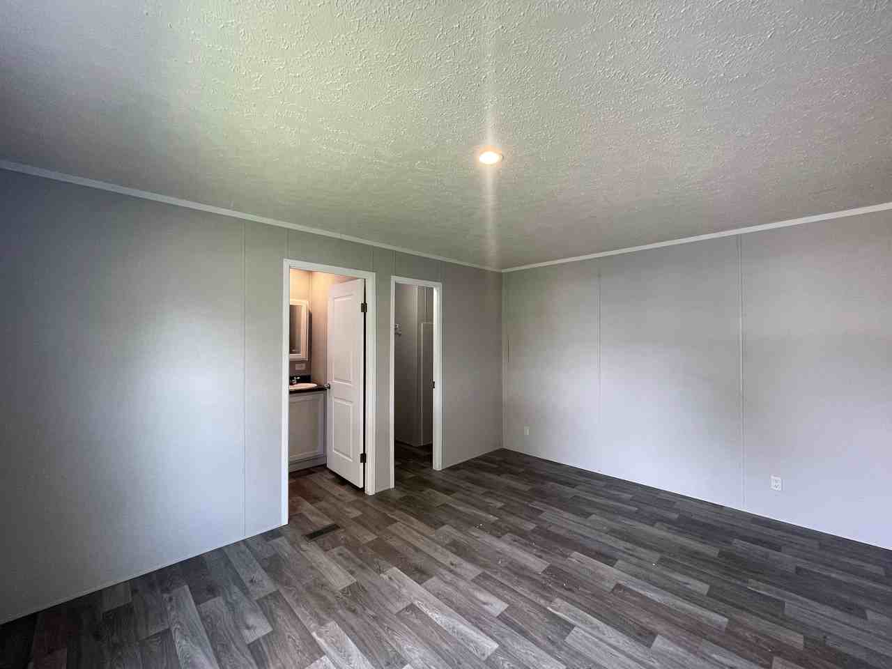 178 Laurel Leah - Photo 5 of 9