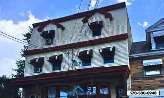 featured image of 405 N 2nd St