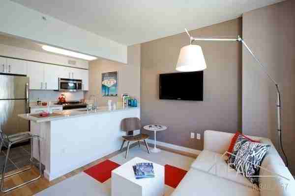 North 11 and Berry - Photo 2 of 4