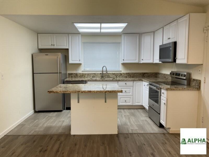 10258 Sunol Way - Photo 4 of 15