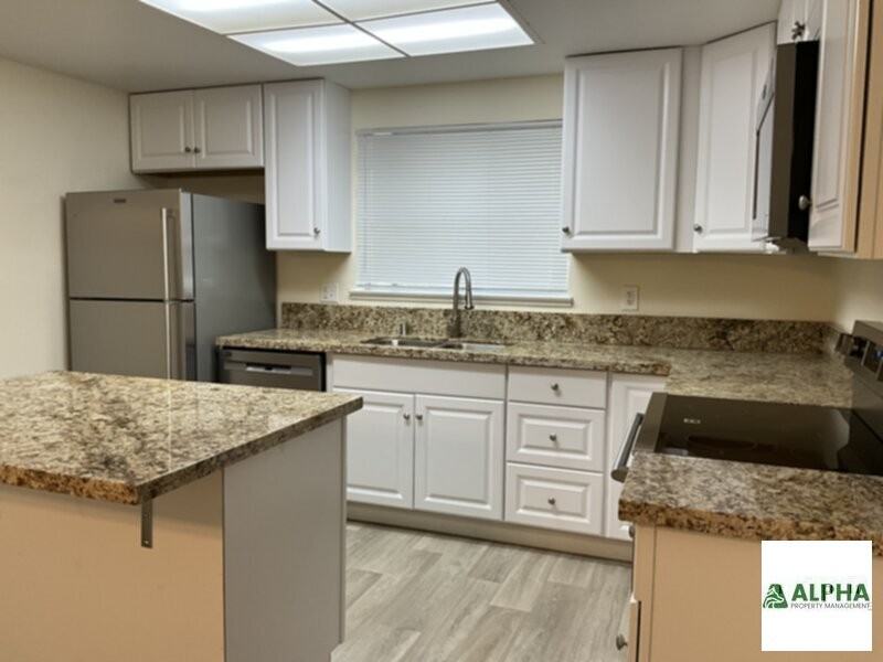 10258 Sunol Way - Photo 5 of 15