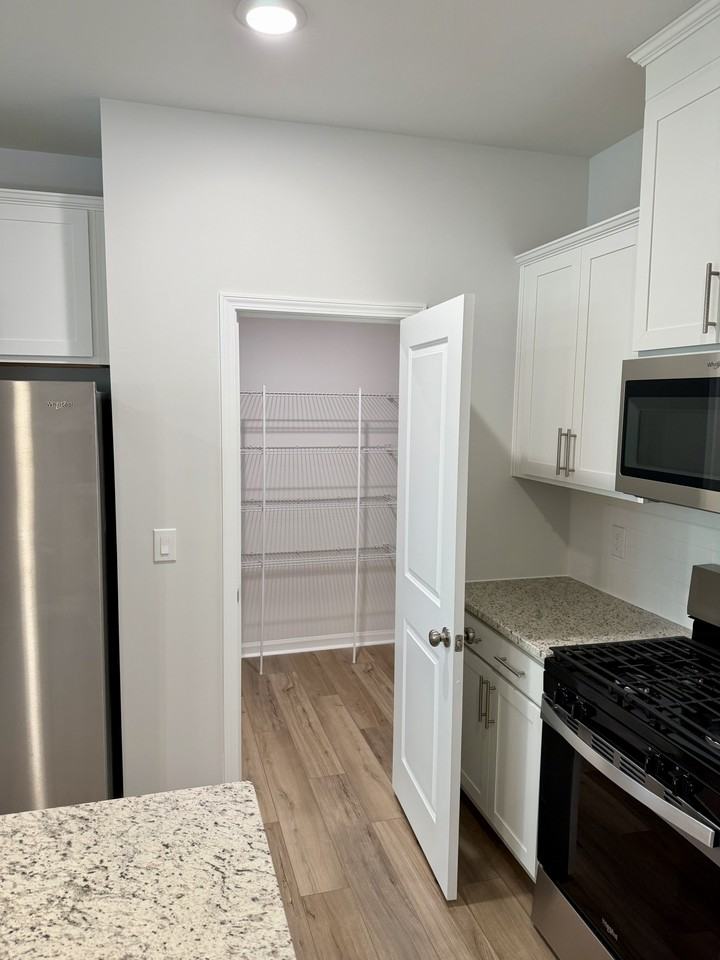 4541 Dillon Mill Dr #4541 - Photo 7 of 27