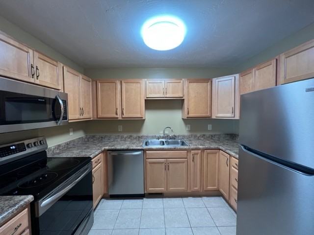 632 Donavin Dr #1 - Photo 6 of 23