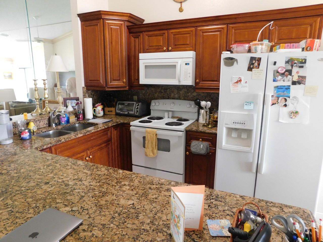 12299 Forest Greens Dr #12299 - Photo 4 of 10