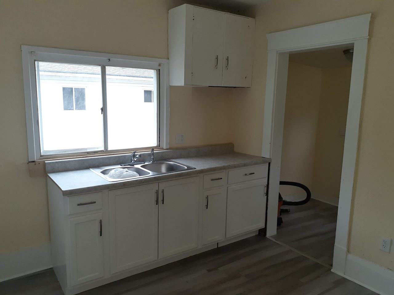 1249 Kellogg Ave #NA - Photo 2 of 6