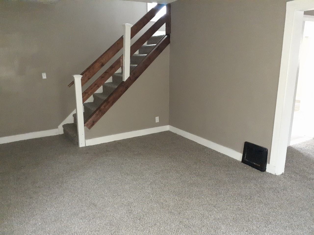 1249 Kellogg Ave #NA - Photo 6 of 6