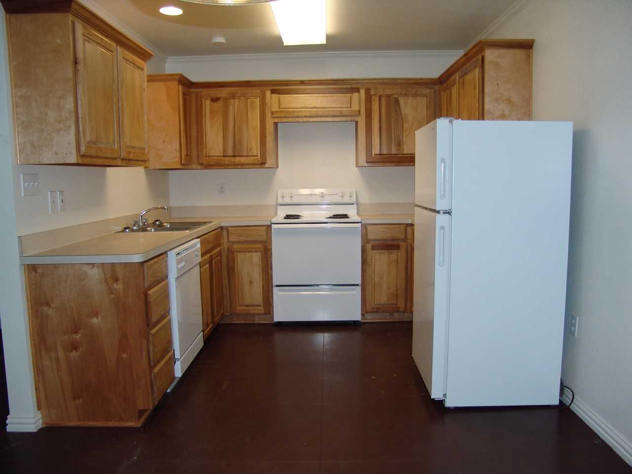 218 N 6th St #218 - Photo 3 of 8