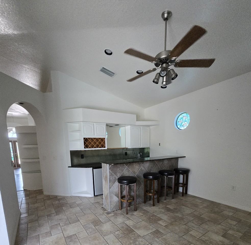 810 Bunker View Dr #NA - Photo 7 of 18