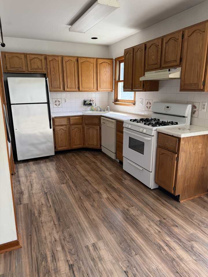 706 South St #NA - Photo 2 of 10