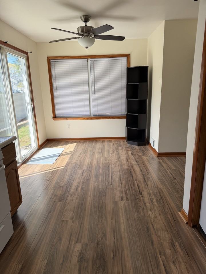 706 South St #NA - Photo 7 of 10