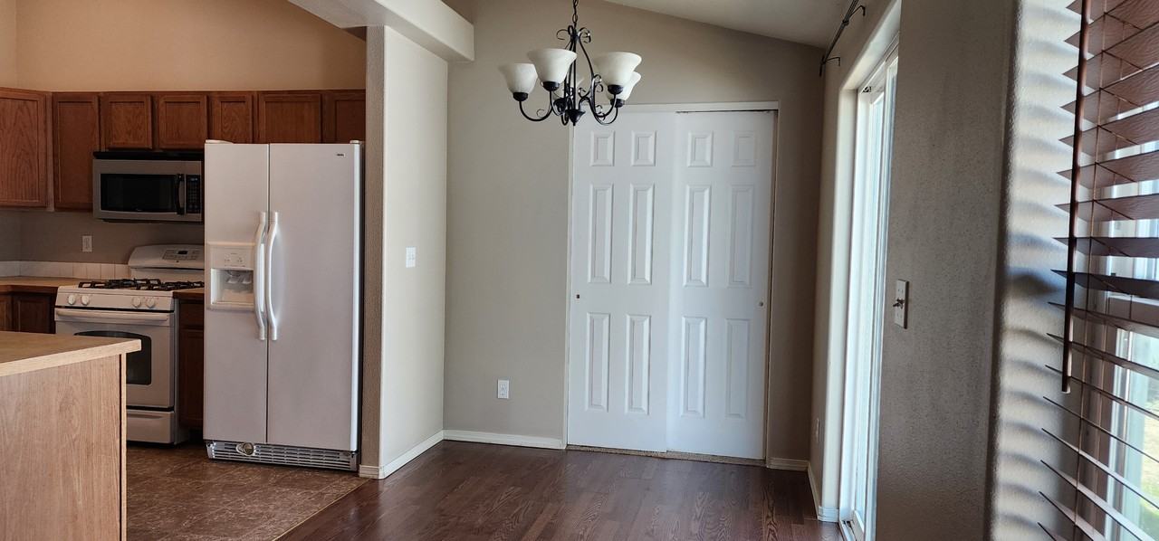 12416 W Meadow Ct #NA - Photo 4 of 14
