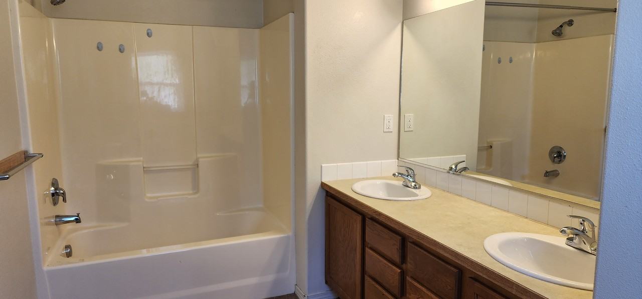 12416 W Meadow Ct #NA - Photo 7 of 14