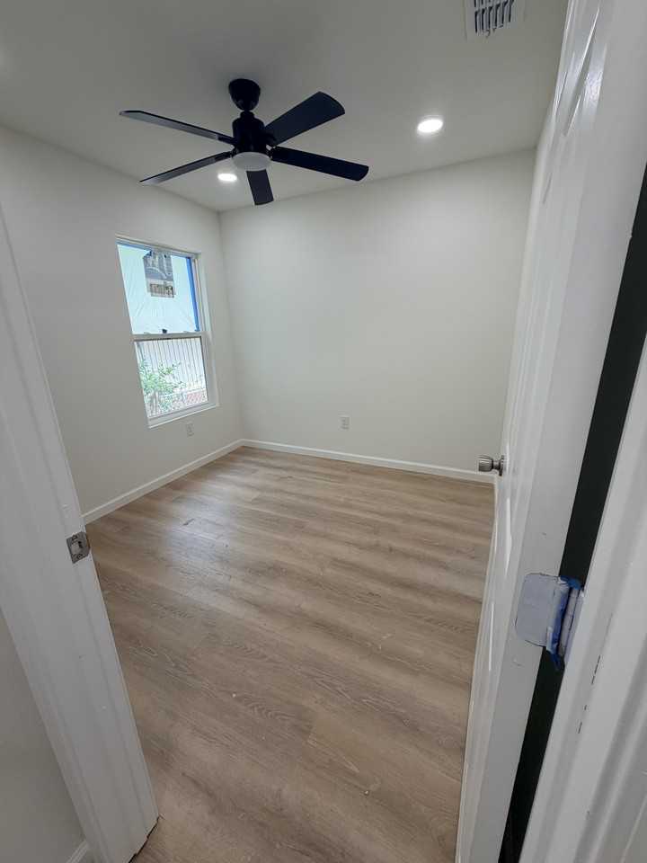 224 Morningside Rd #3 - Photo 5 of 10