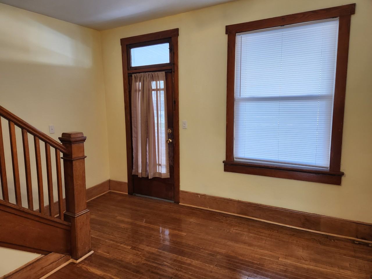115 W Piedmont St #115 - Photo 5 of 14