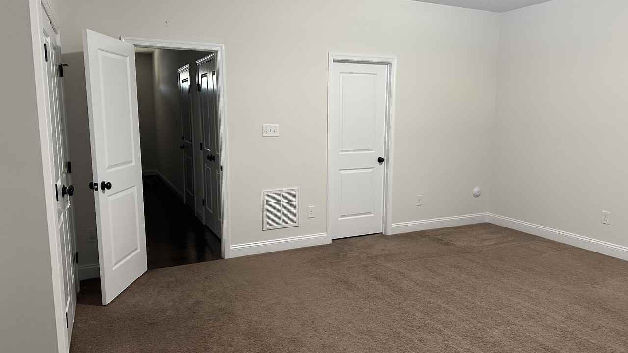 11106 Swanee Mill Trce #C2 - Photo 4 of 31