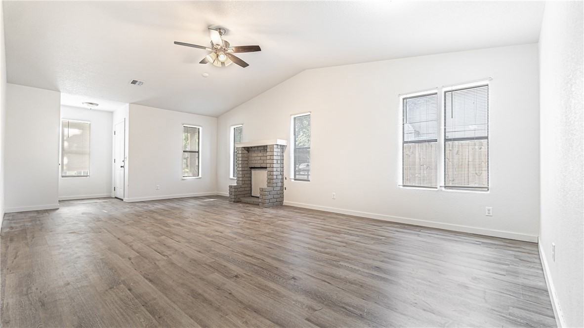 1012 Turtle Creek Dr #NA - Photo 3 of 12