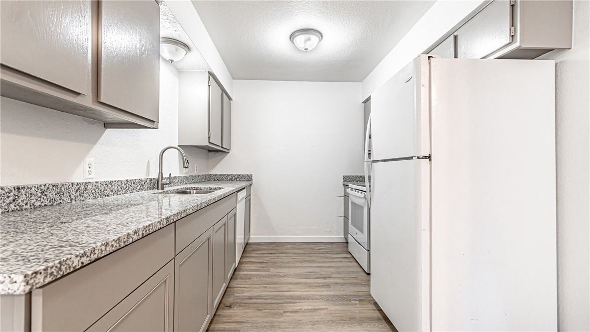 1012 Turtle Creek Dr #NA - Photo 5 of 12