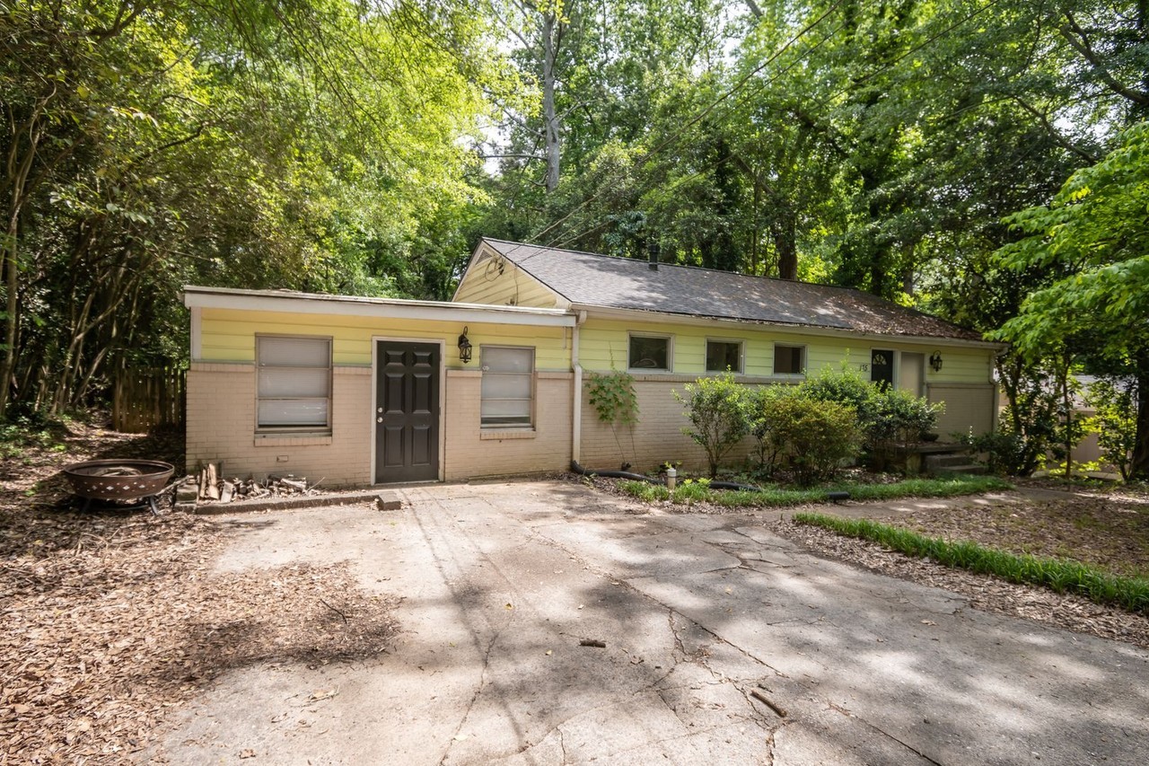 175 Habersham Way - Photo 2 of 50