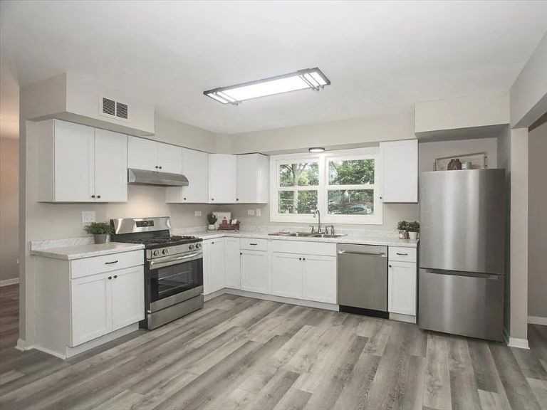 1623 Indian Hill Dr #NA - Photo 5 of 13