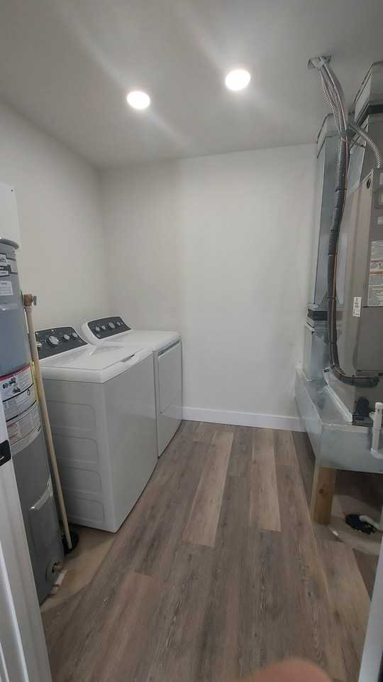 413 Eagle St #413 - Photo 3 of 10