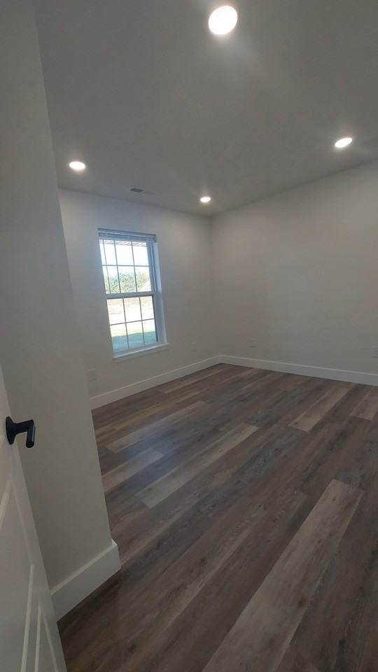 413 Eagle St #413 - Photo 7 of 10