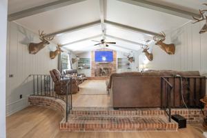 featured image of 115 Simmons Rd