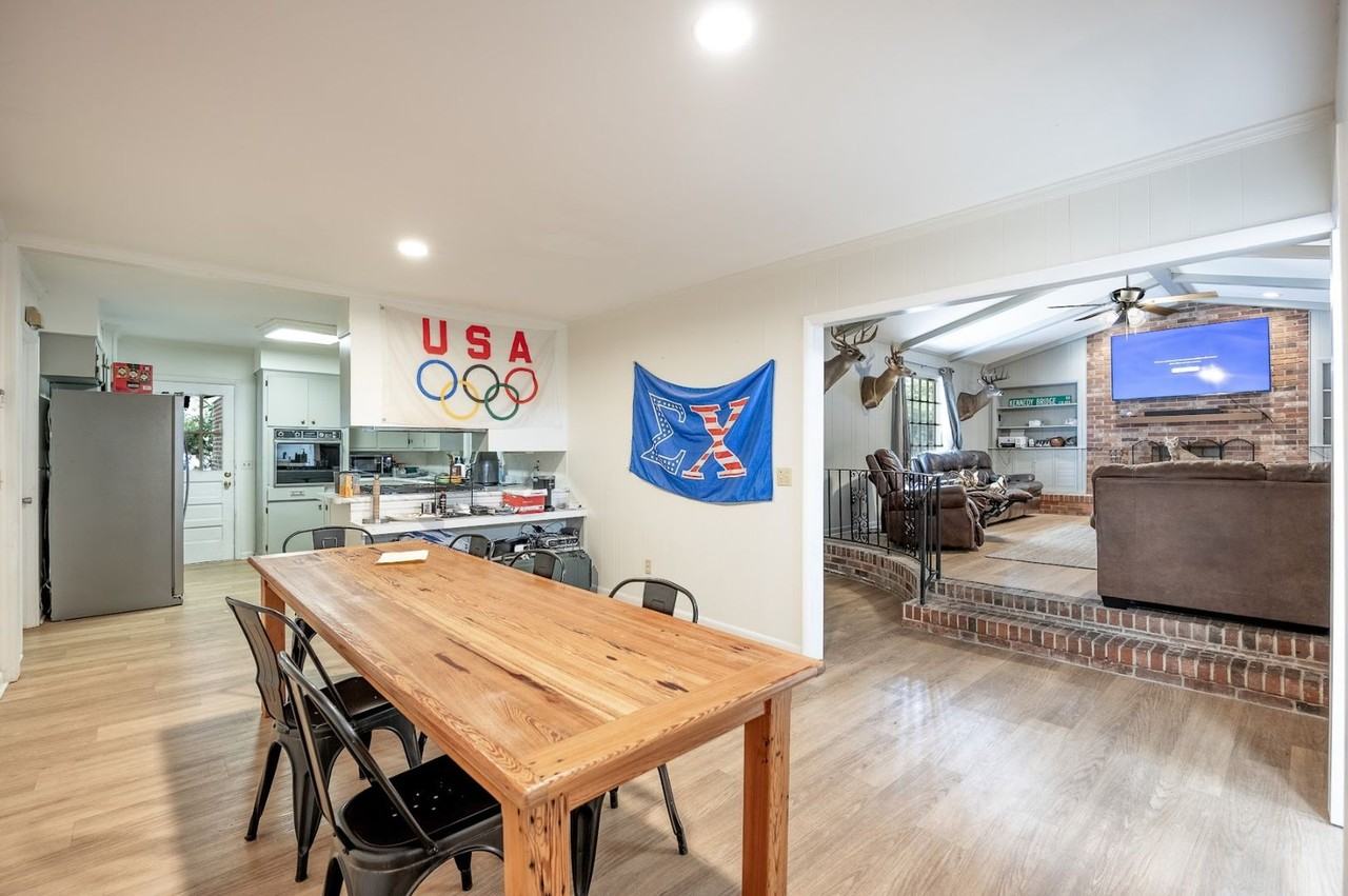 115 Simmons Rd - Photo 2 of 19