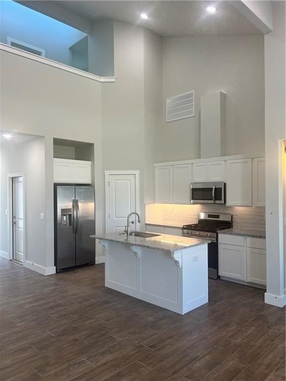 451 Azurite Rd - Photo 3 of 9
