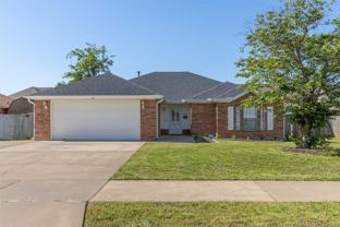2409 Sw 17th St - Photo 1 of 1