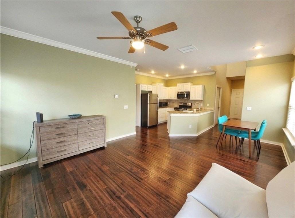 2800 Sw Arbor Rd - Photo 4 of 17