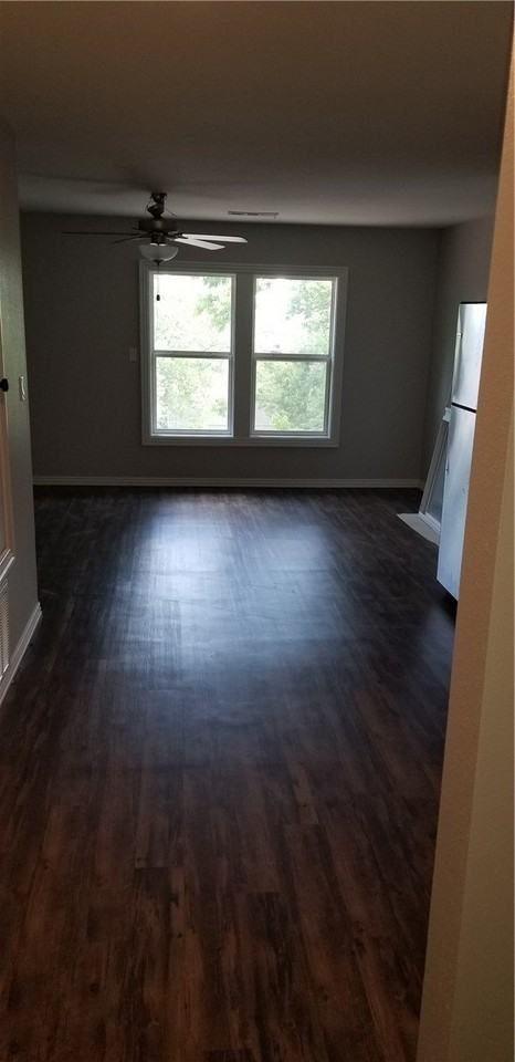 721 W Taylor St #1 - Photo 3 of 8