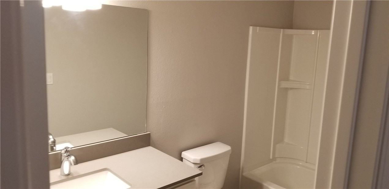 721 W Taylor St #1 - Photo 7 of 8