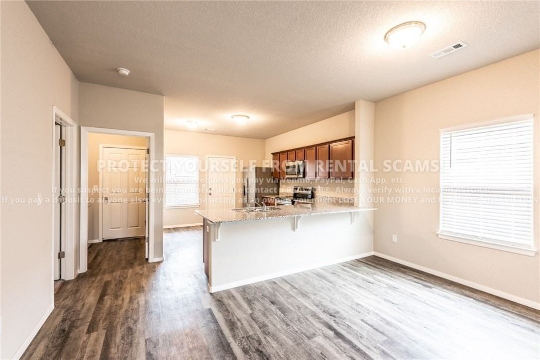 4679 W Fairbanks Way - Photo 6 of 17