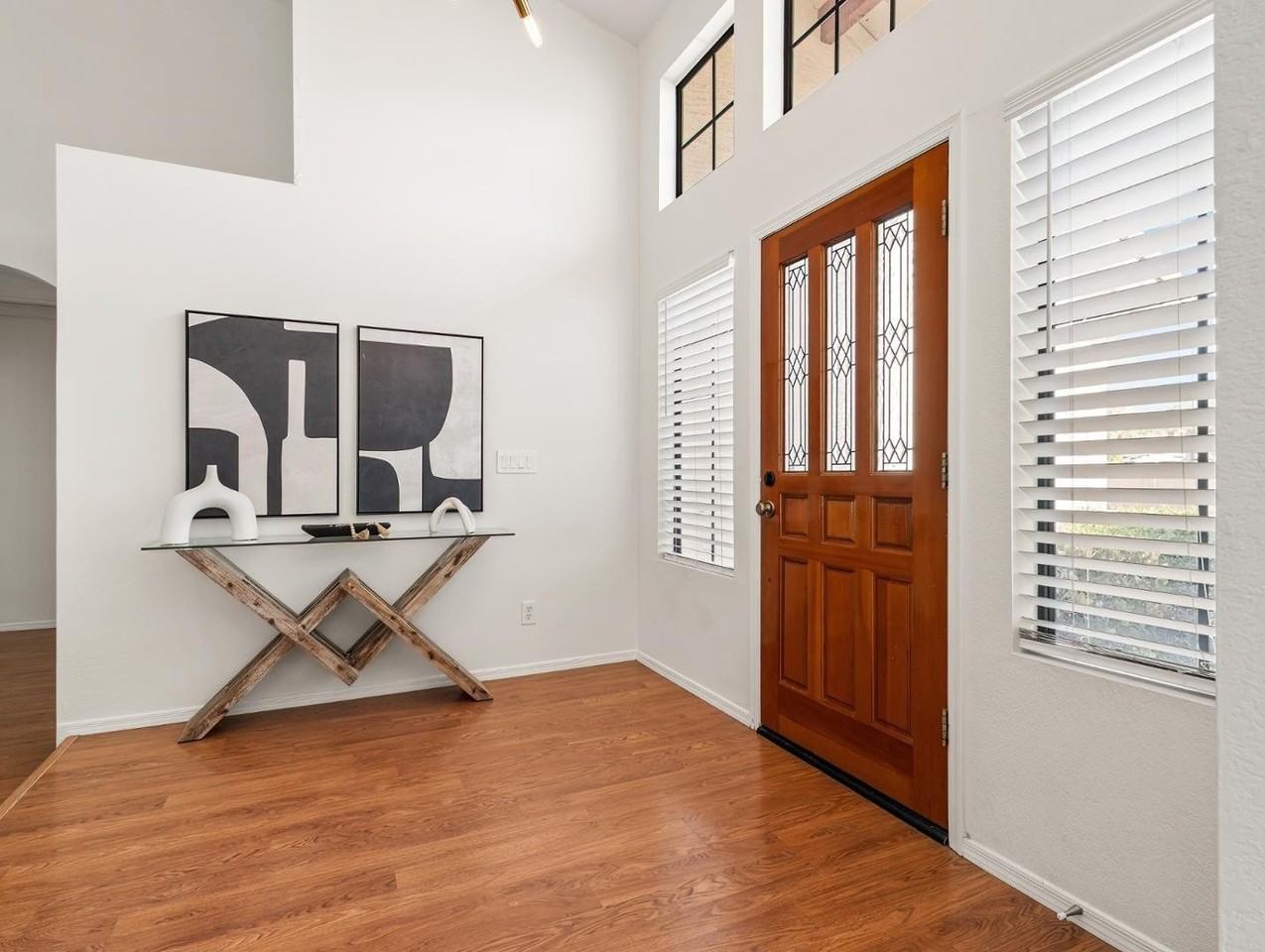 1110 N Gull Haven Ct - Photo 5 of 50