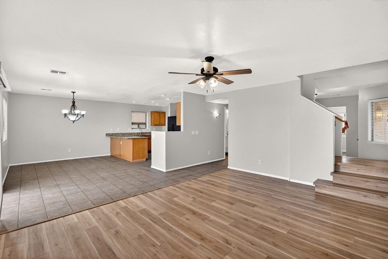 41628 W Hillman Dr - Photo 6 of 50
