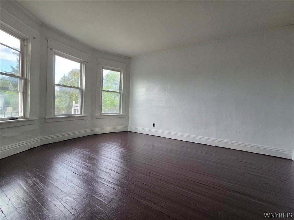 67 Moeller St - Photo 2 of 16