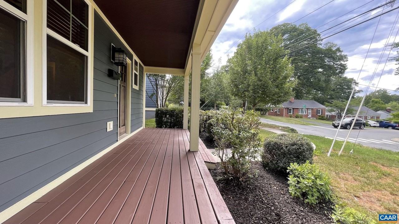 200 Harris Rd - Photo 4 of 28