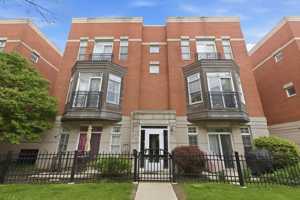 featured image of 808 W University Ln #2B
