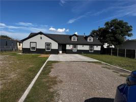featured image of 4516 Pecos Ln