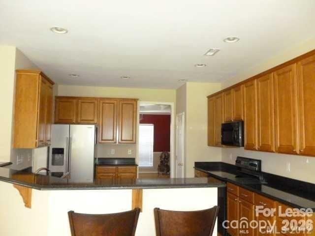 2612 Sunberry Ln Nw - Photo 4 of 12